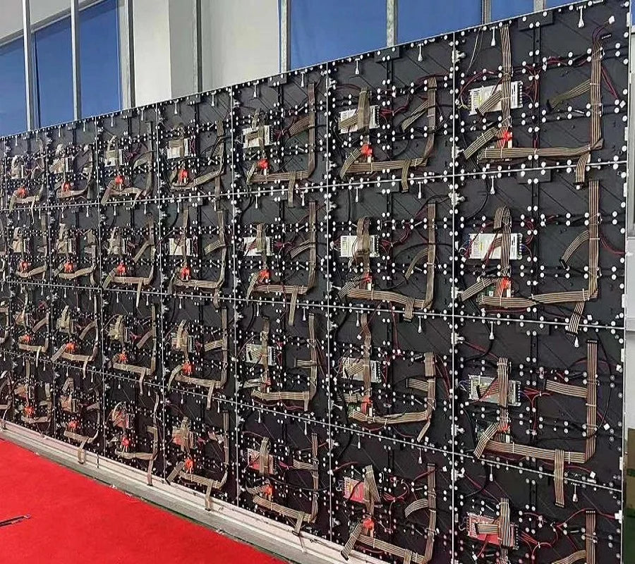 indoor P3.9 250*1000MM The panels offer full front serviceability Install LED screen on indoor wall