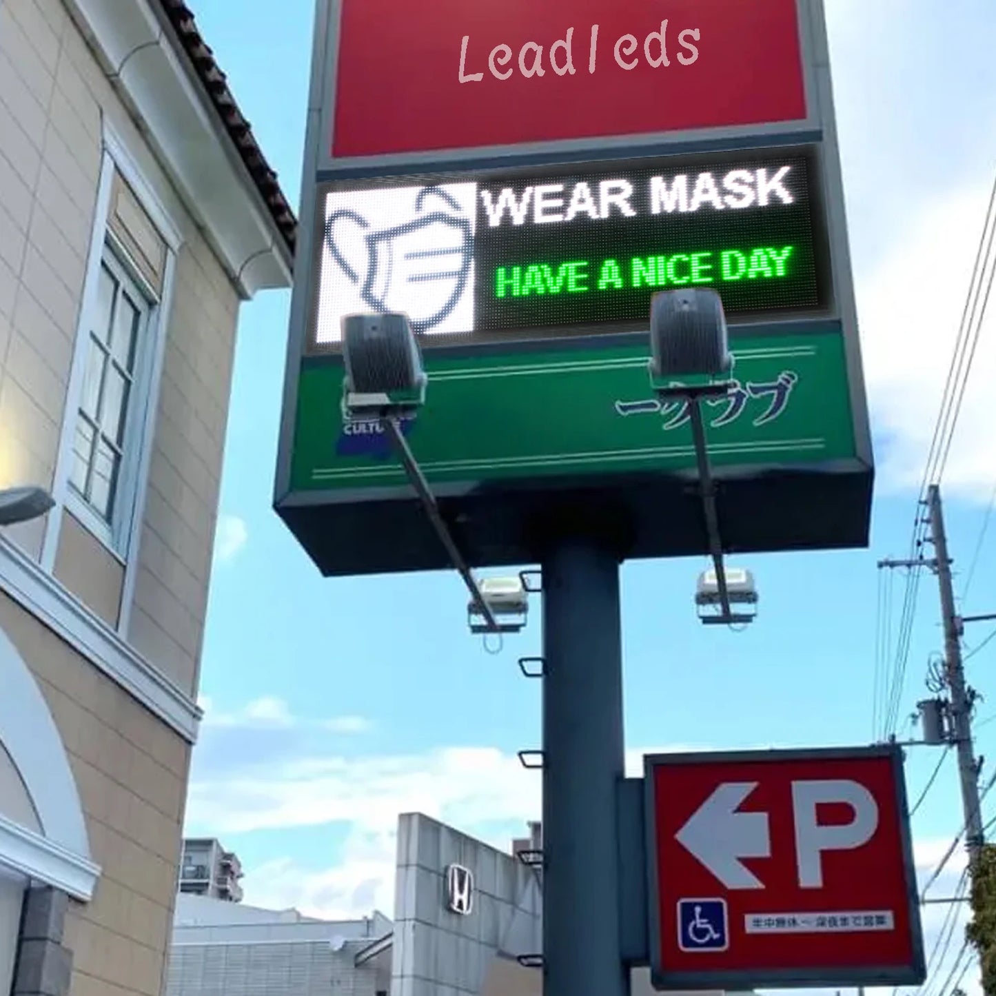 Doubled Sided 136CM P10 Outdoor RGB Full Color LED Display Panel Programmable Scrolling LED Sign Support Video LED Billboard