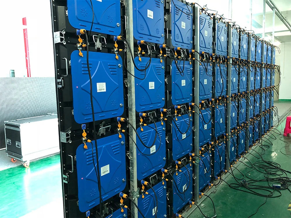 P4 Outdoor Waterproof LED Video Wall 512x512mm Die Casting Aluminum Panel 128x128 Pixels LED Display Rental