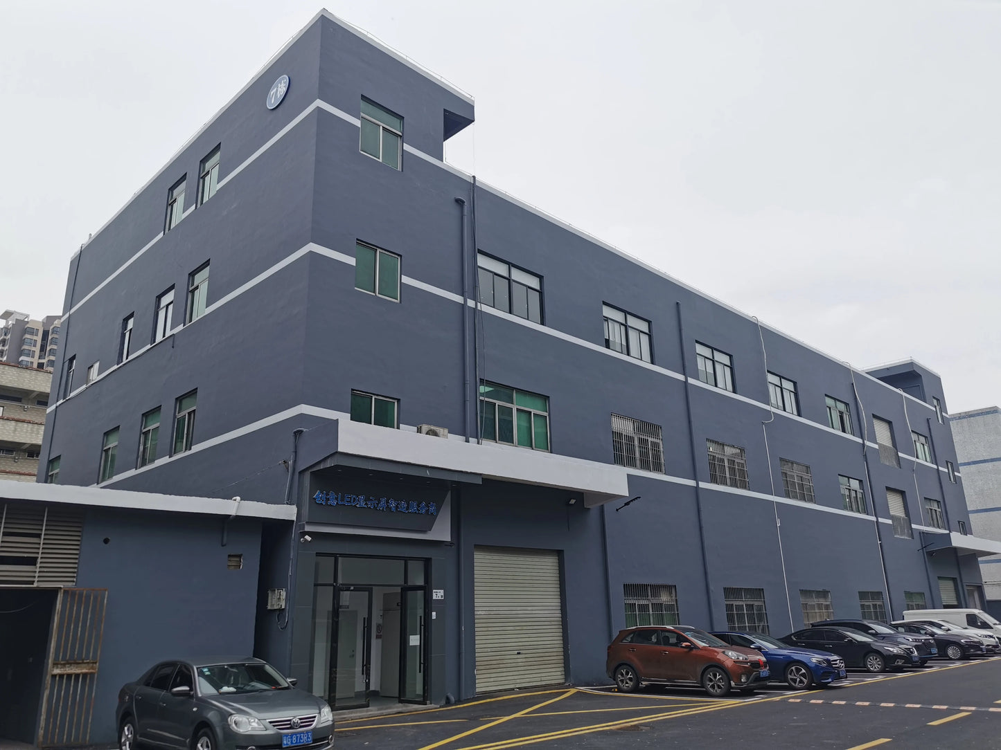 Customized Indoor outdoor Flexible  Video Wall  Led Screen Soft Led display Wall Flexible Curve Led Panel Screen