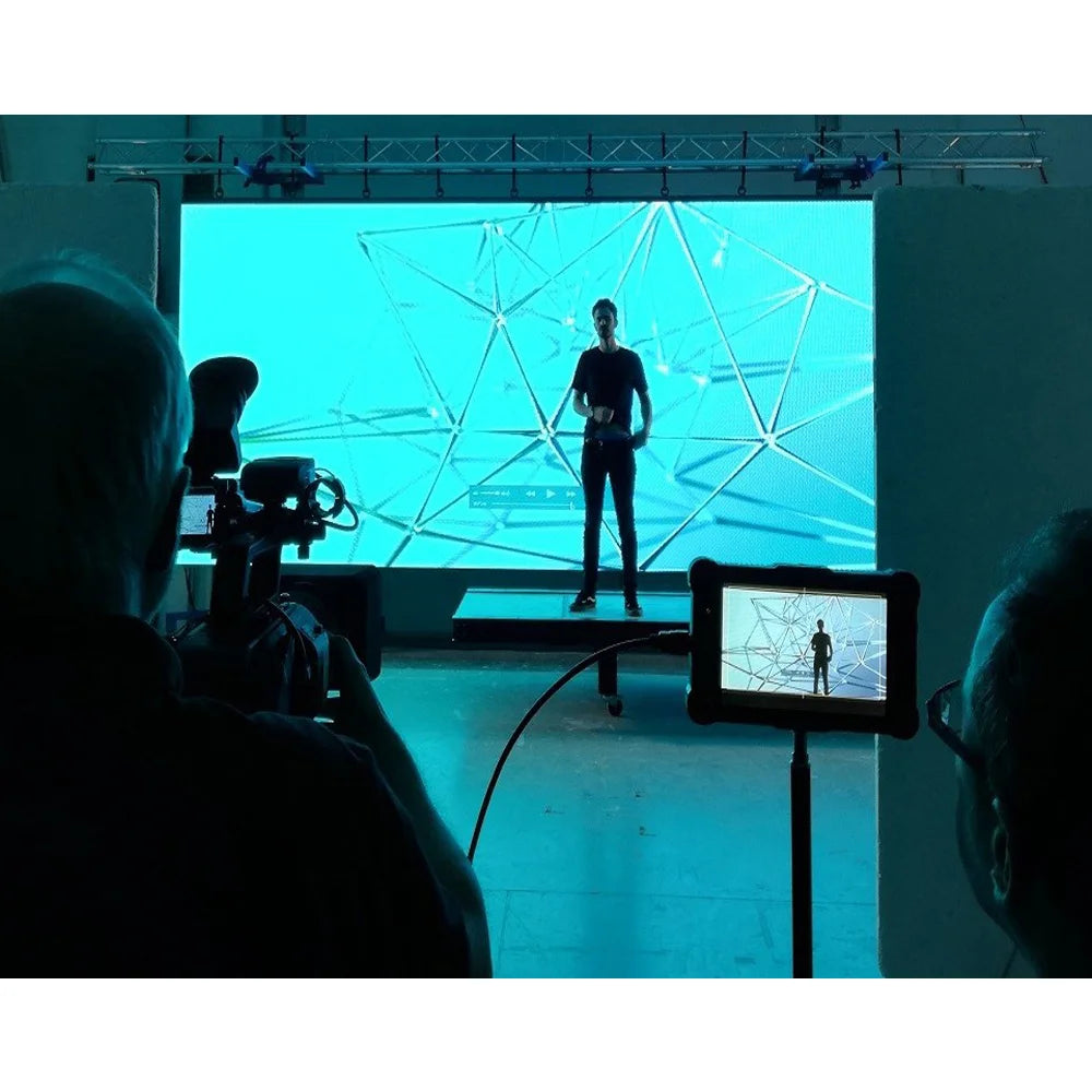 P3.91 outdoor 500*1000mm full-color HD small spacing Video wall LED display screen